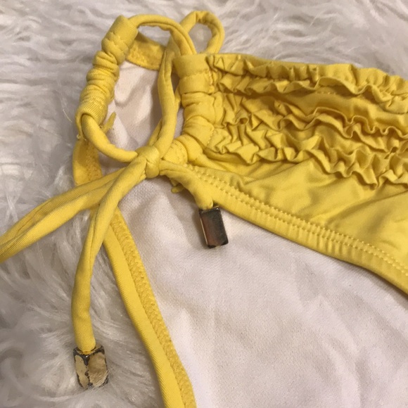 Yellow two piece swimsuit by Kenneth Cole size medium - Picture 2 of 9